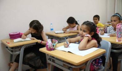 Karşıyaka’da Öğrencilere İki Müjde!..