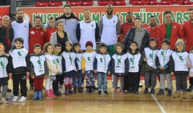 Miniklerin Yüreği Kaf Sin Kaf İçin Çarptı!..