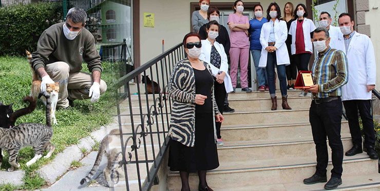 Hayvan Dostu Hizmetlere Plaket!..