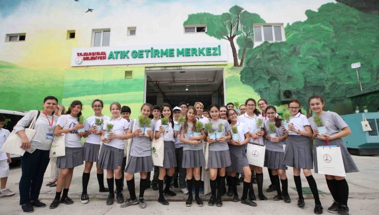 Karşıyaka Sıfır Atık Belgesini Aldı!..