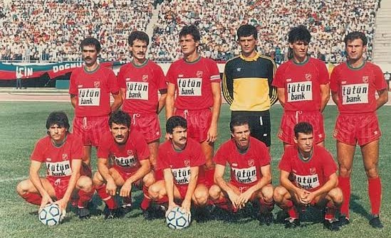 Pıtırcık Nihat; “Karşıyaka’nın Yaşayan Efsaneleri!”