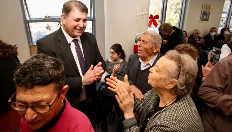 Alzheimer Evi’nde Yılbaşı Eğlencesi!