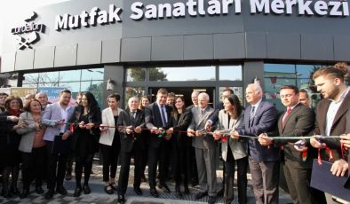 Karşıyaka Mutfak Sanatları Merkezi Açıldı!