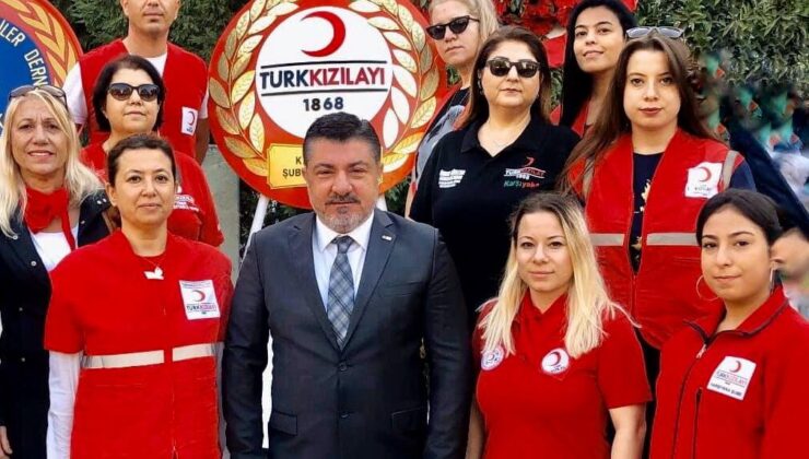Karşıyaka’nın En Başarılı Başkanı Kamil Karadeniz Görevini Devretti!