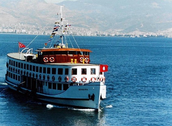 İzmir’de Kadınlar Gününe Özel Körfez Turu!