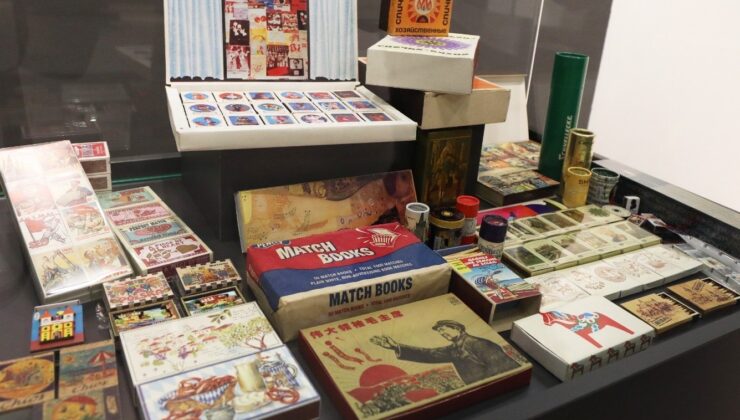 Karşıyaka’da Nostaljik Yolculuk “Kibrit Çakıyorsun Karanlıkta!”