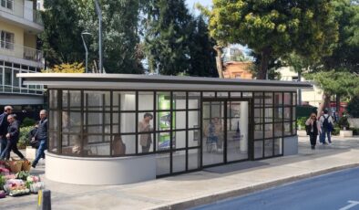 İzmir’in Nostaljik Durakları Modern Tasarımıyla Geri Dönüyor!