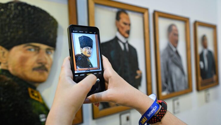 İzmir’de Sanat ve Antika Fuarına Yoğun İlgi!