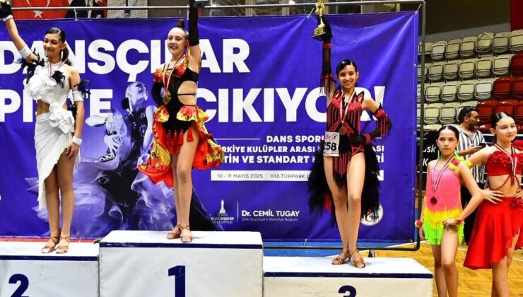 Dansçılar İzmir’de Kıyasıya Mücadele Etti!