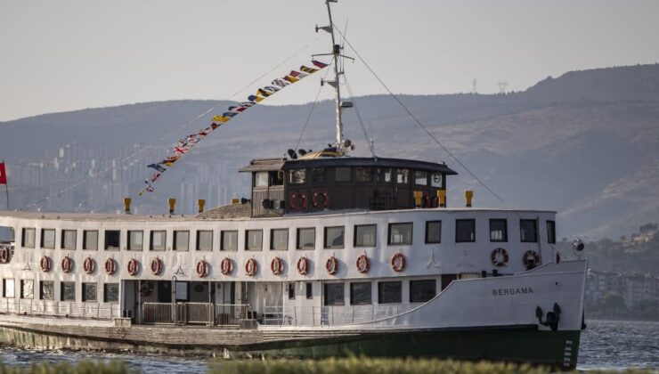 Bergama Vapuru ile İzmir Körfezi’nde Tarihe Yolculuk!