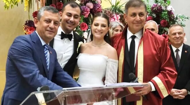 Başkan Cemil Tugay’ın En Mutlu Günü!