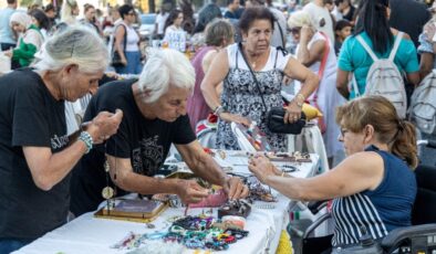 “El Emeği Gece Pazarı” Kadınlara Kazanç Kapısı Oldu!