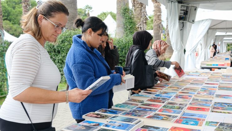 İZKİTAP’ta Hafta Sonu Edebiyat Rüzgarı Esecek!