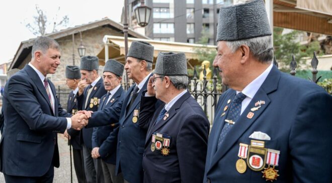 Başkan Cemil Tugay’dan Şehit Aileleri ve Gazilere Bayram Ziyareti!