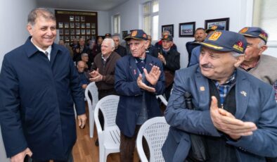 Başkan Tugay Gazilerle Buluştu “Sizlere Hizmet Etmek Bizim İçin Onur!”