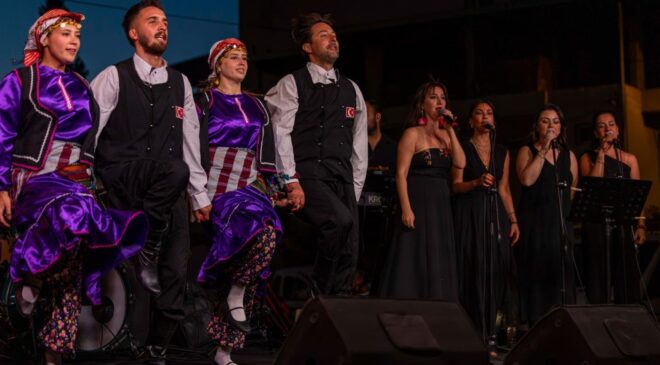 İzmir’de Mahalle Kültürü Yeninden Canlanıyor!