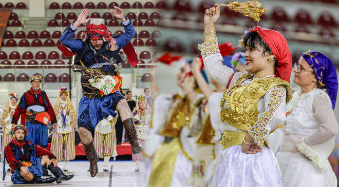 Büyükşehir’in Balkan Dansları Kursunda Coşkulu Final!