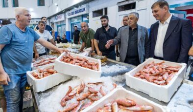 Başkan Tugay; Ekmeğini Denizden Çıkaranlara Bereketli Bir Sezon Diliyorum!